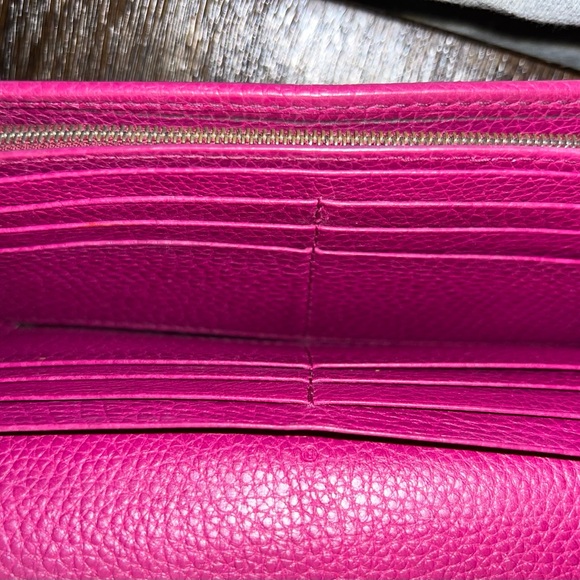 Authentic Gucci Horsebit Flap Continental Pink Leather Wallet, pre-loved - Picture 6 of 12